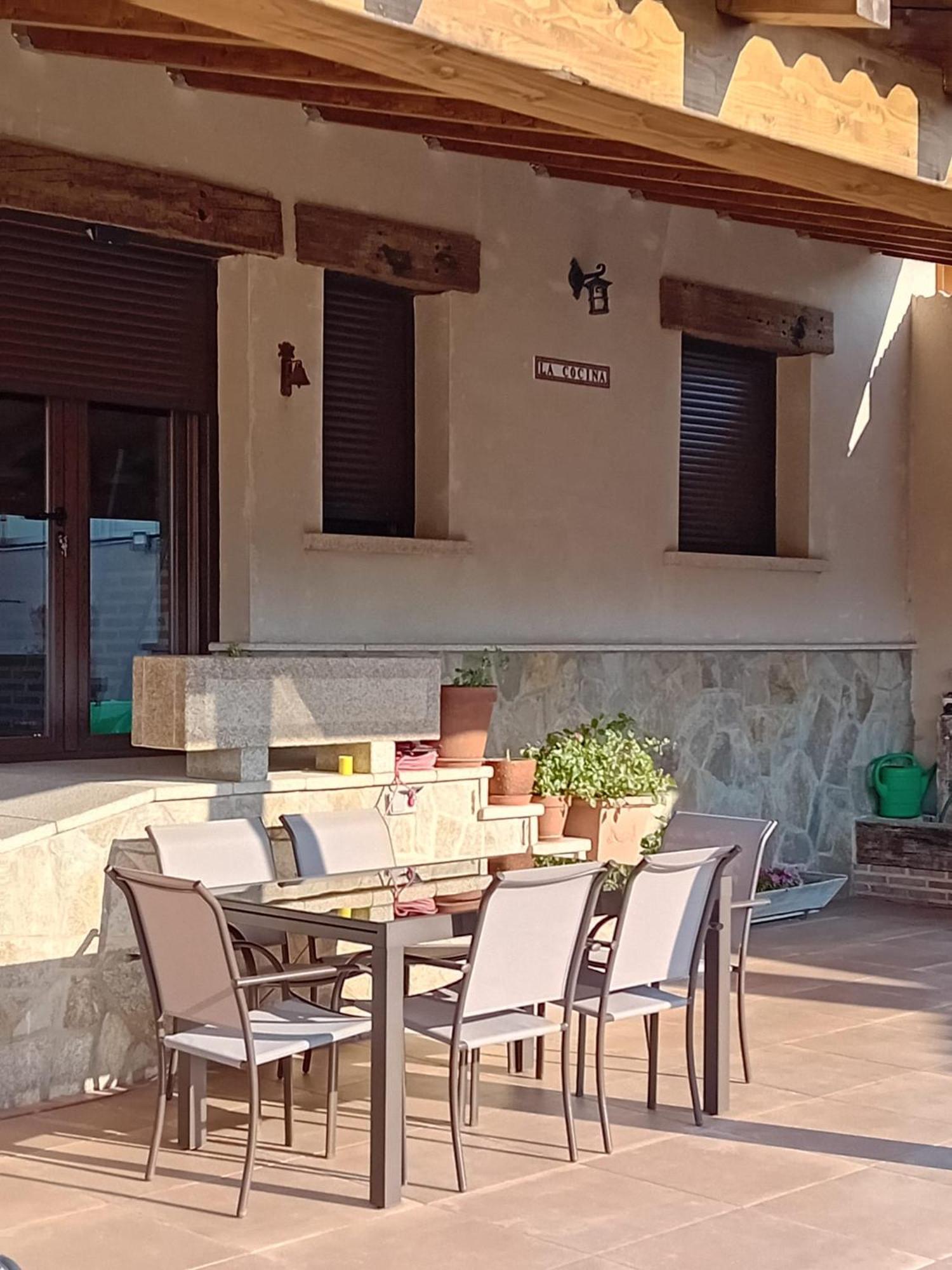 Un Rincon En La Morana Guest House Avila Exterior photo